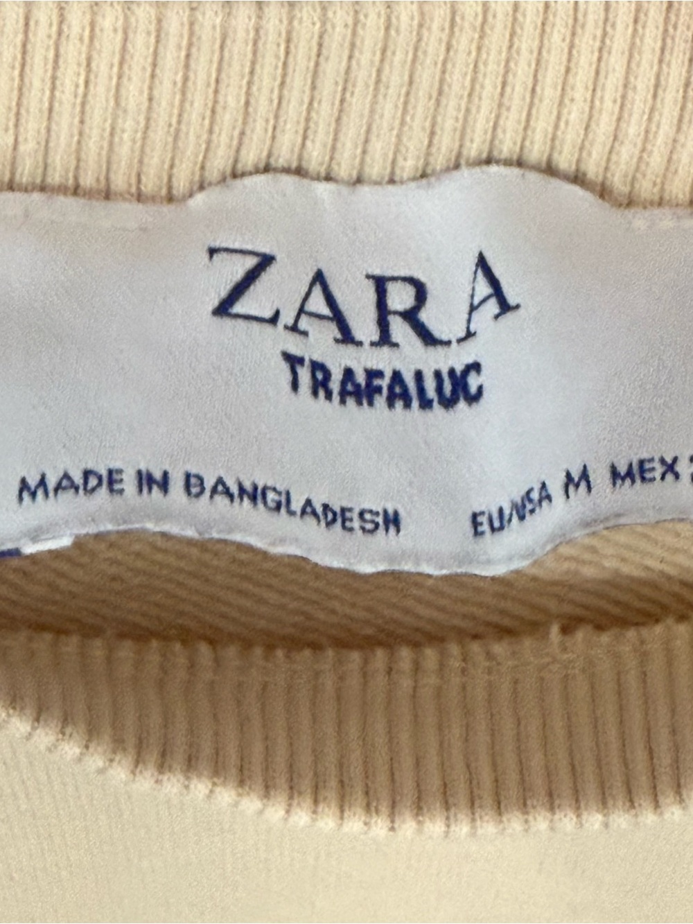 Zara Cream Ruffle-Hem Cropped Sweatshirt - Picture 3 of 3